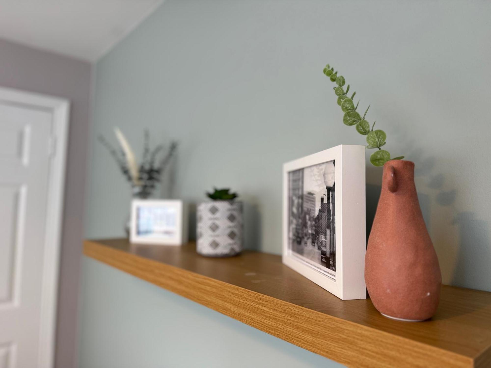 Group Bookings: Up To 30 Guests Across 5 Spacious Flats! Keyless Access Free Wifi & Parking Birmingham